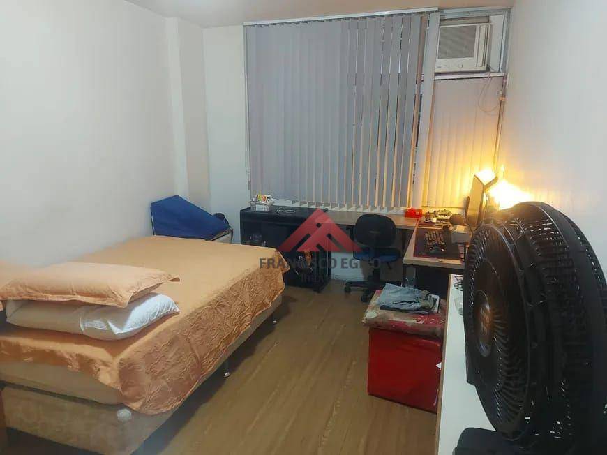 Apartamento à venda com 4 quartos, 172m² - Foto 14