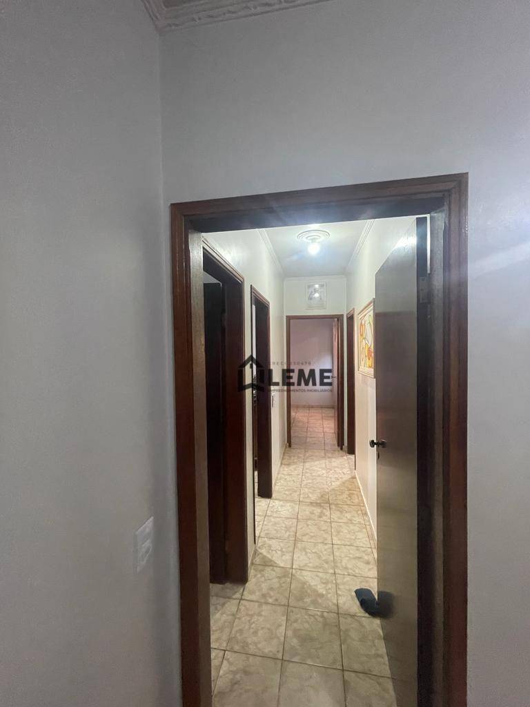 Casa à venda com 3 quartos, 130m² - Foto 5