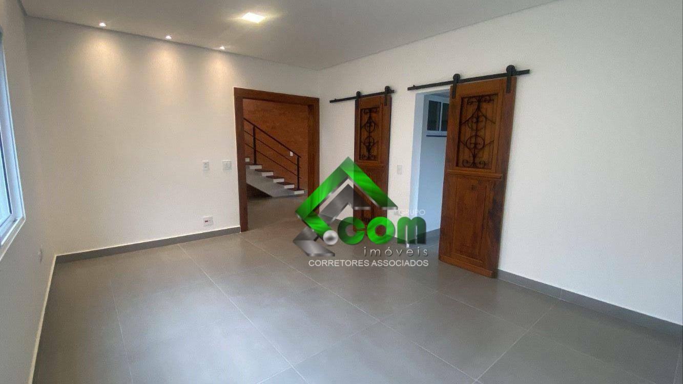 Casa à venda com 3 quartos, 170m² - Foto 7