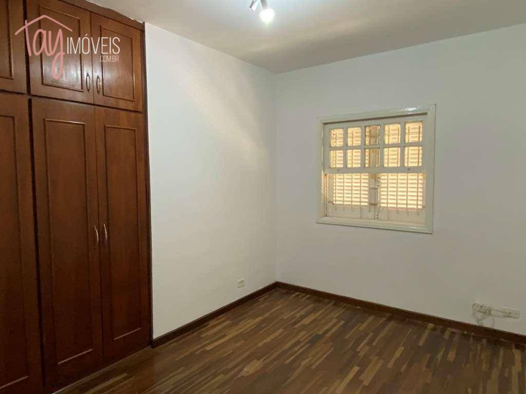 Casa à venda com 4 quartos, 460m² - Foto 25