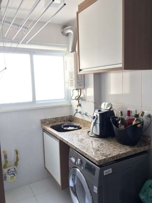 Apartamento à venda com 2 quartos, 69m² - Foto 13