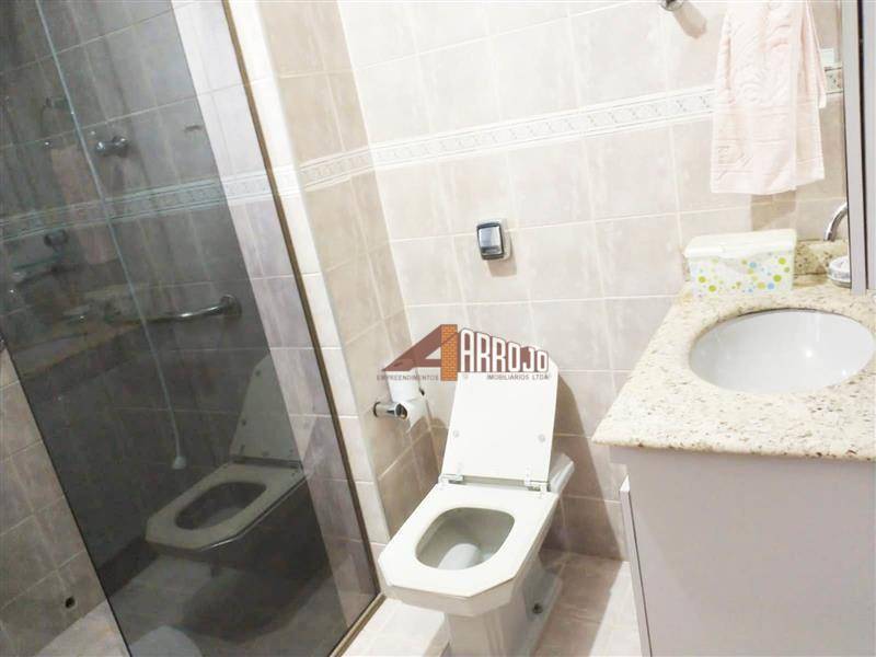 Sobrado à venda com 3 quartos, 218m² - Foto 11