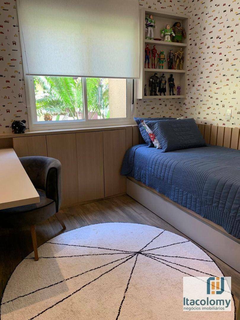 Apartamento à venda com 3 quartos, 226m² - Foto 15