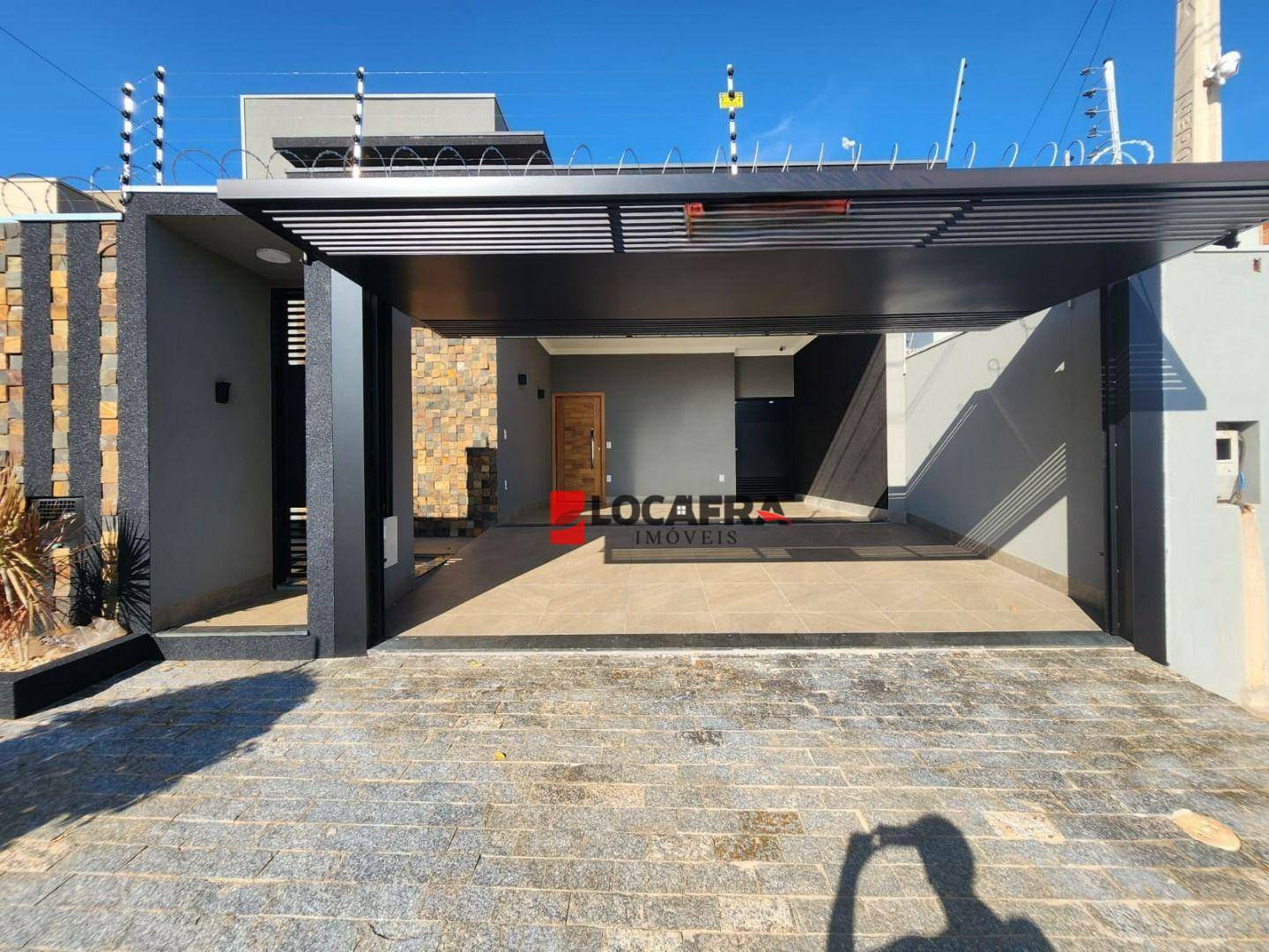 Casa à venda com 3 quartos, 117m² - Foto 3