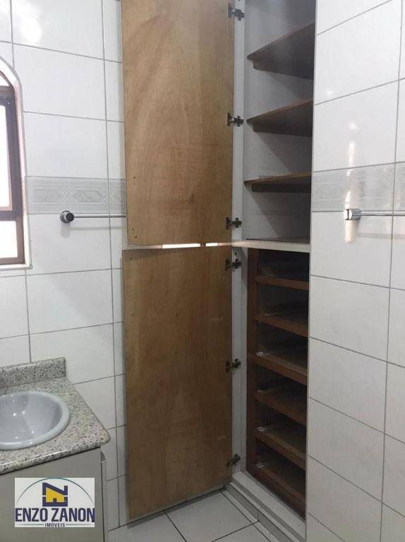 Sobrado à venda com 4 quartos, 228m² - Foto 34