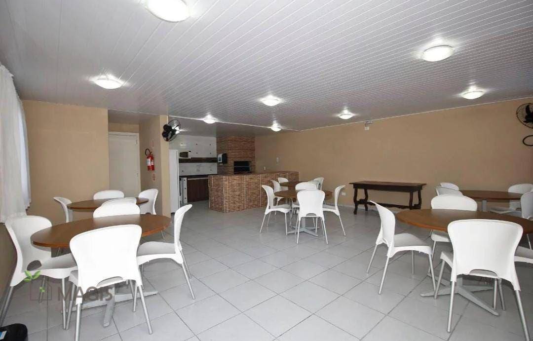 Apartamento à venda com 2 quartos, 55m² - Foto 24