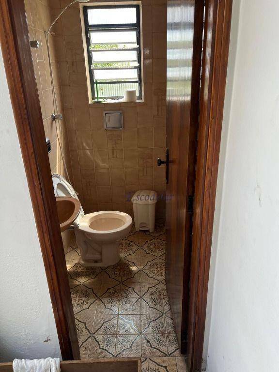 Sobrado à venda com 3 quartos, 180m² - Foto 14