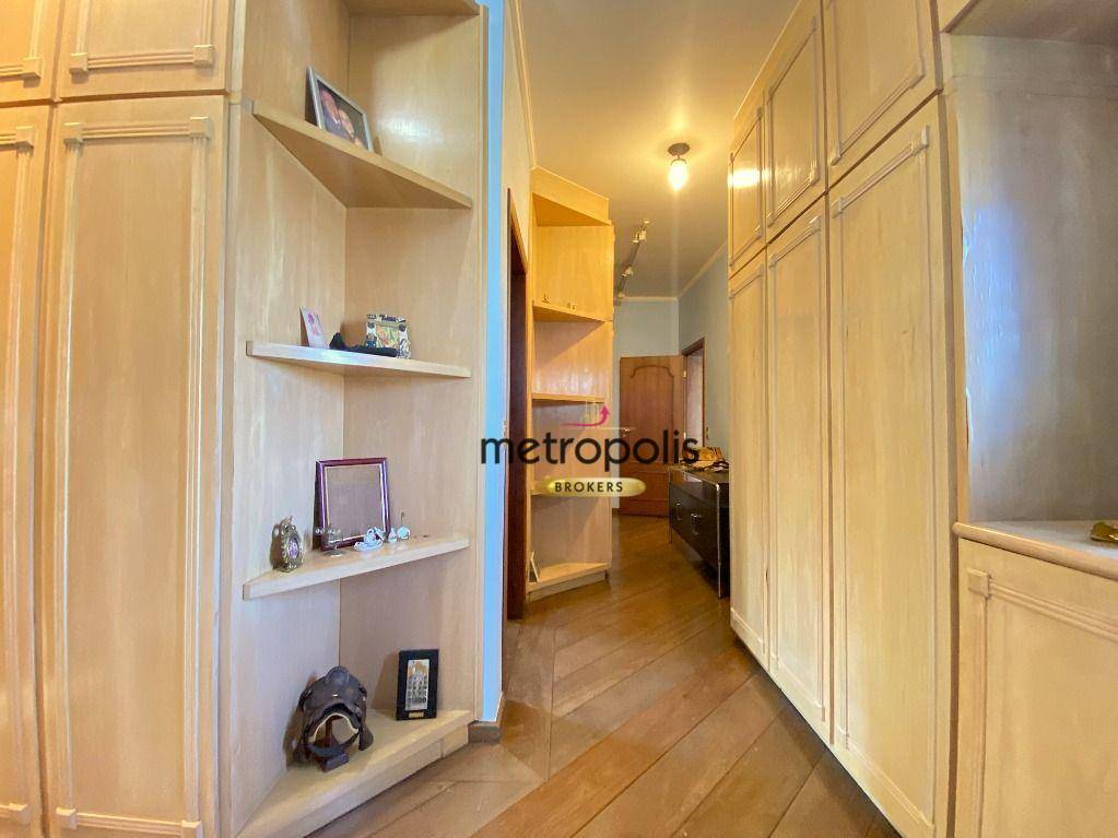 Sobrado à venda e aluguel com 4 quartos, 600m² - Foto 56