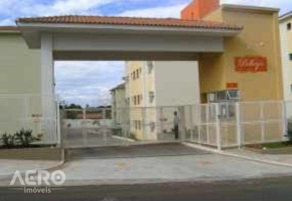 Apartamento à venda com 3 quartos, 77m² - Foto 2