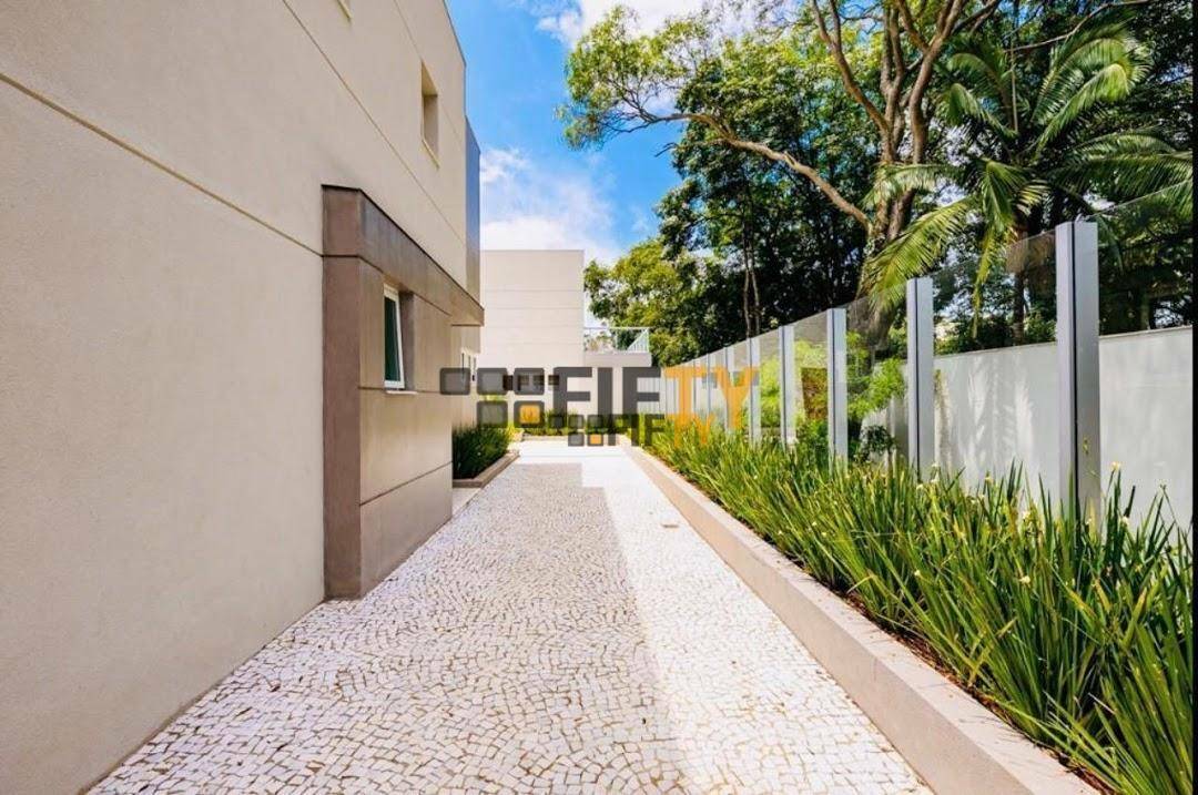 Sobrado à venda com 4 quartos, 525m² - Foto 8