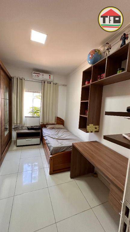 Casa à venda com 3 quartos, 200m² - Foto 15