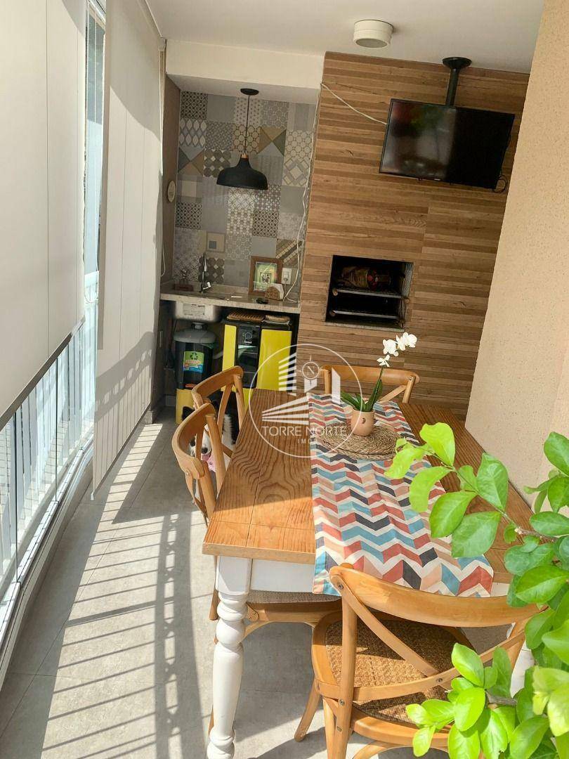 Apartamento à venda com 3 quartos, 105m² - Foto 1