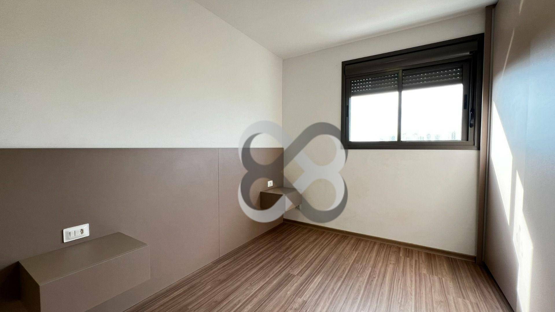 Apartamento à venda com 2 quartos, 70m² - Foto 12