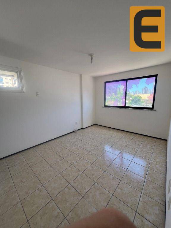 Apartamento à venda com 2 quartos, 87m² - Foto 10