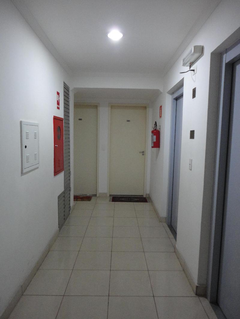 Apartamento à venda com 3 quartos, 70m² - Foto 4