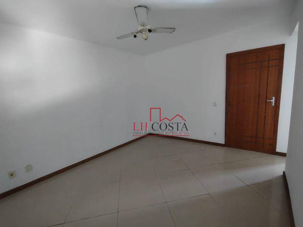 Apartamento à venda com 2 quartos, 60m² - Foto 3