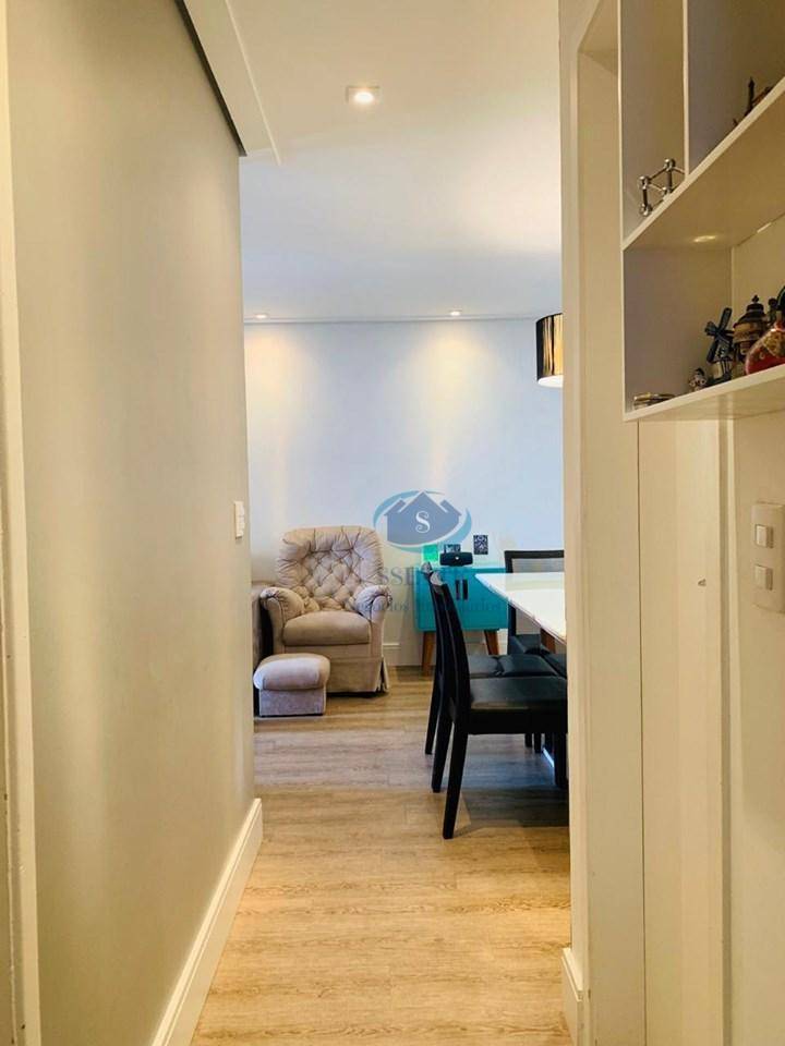 Apartamento à venda com 3 quartos, 75m² - Foto 7