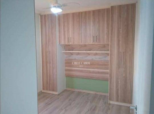 Apartamento à venda com 2 quartos, 76m² - Foto 11