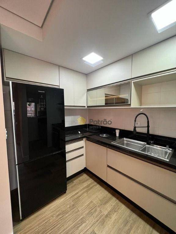 Apartamento à venda com 2 quartos, 65m² - Foto 17