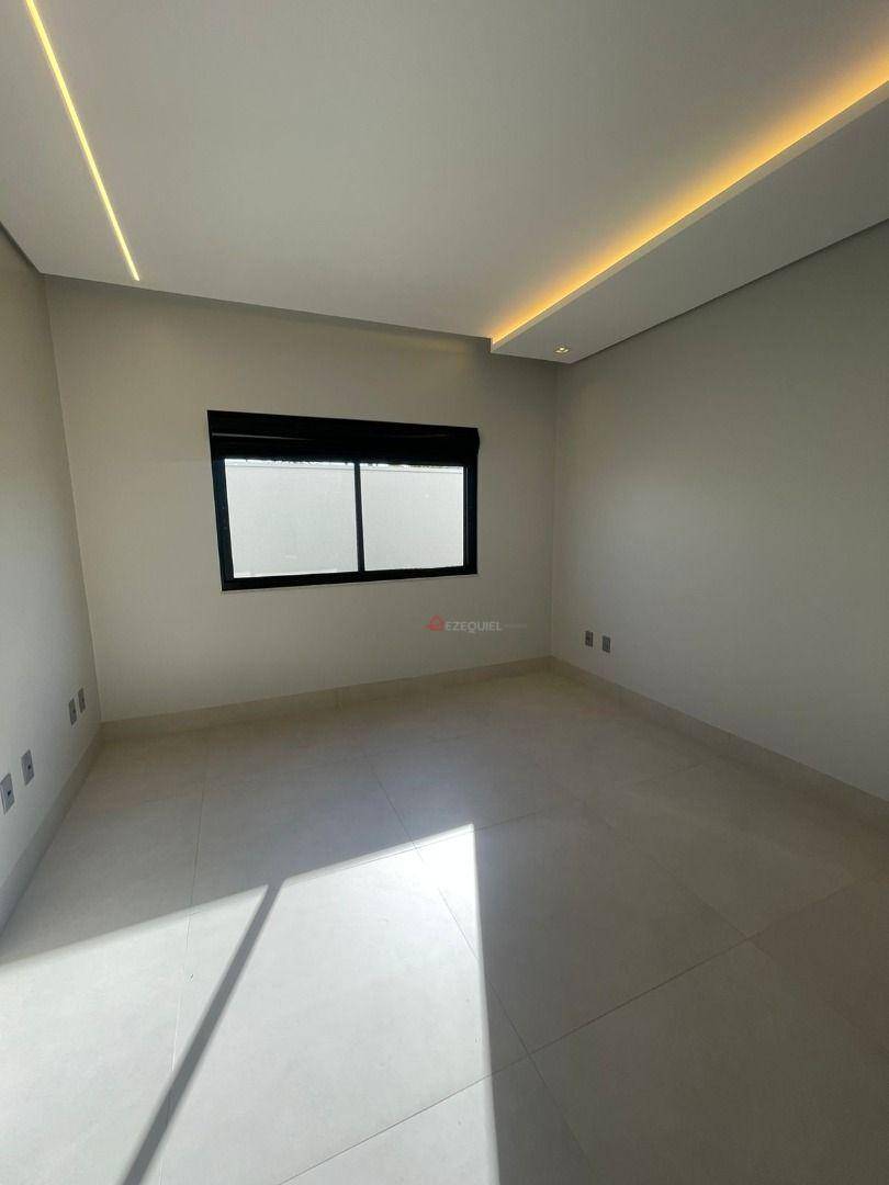 Casa de Condomínio à venda com 3 quartos, 331m² - Foto 24