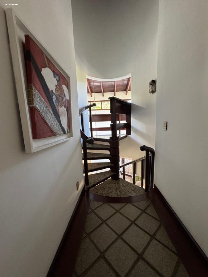 Casa à venda com 7 quartos, 623m² - Foto 8