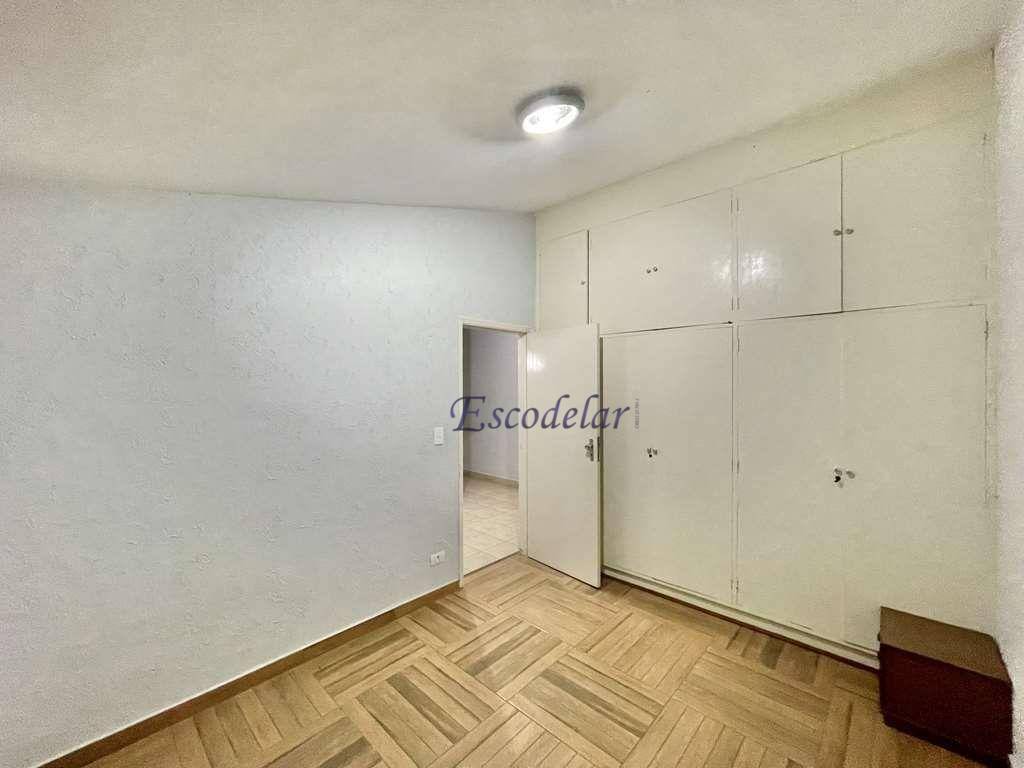 Chácara à venda com 4 quartos, 409m² - Foto 32