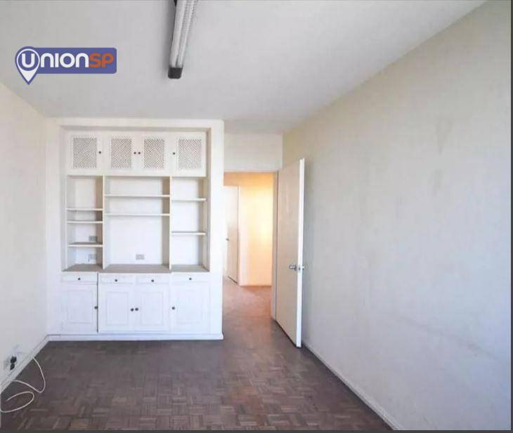 Apartamento à venda com 4 quartos, 202m² - Foto 8