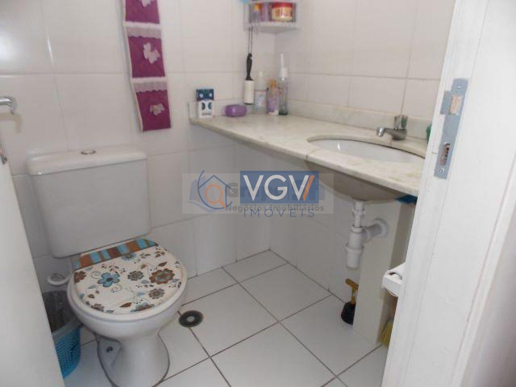 Apartamento à venda com 3 quartos, 55m² - Foto 4