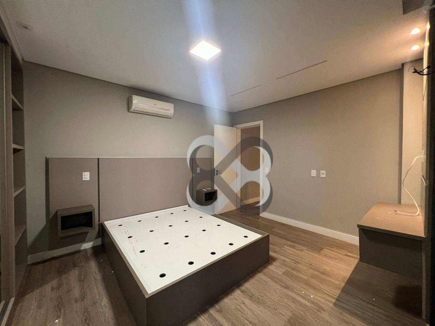 Casa à venda com 4 quartos, 450m² - Foto 37