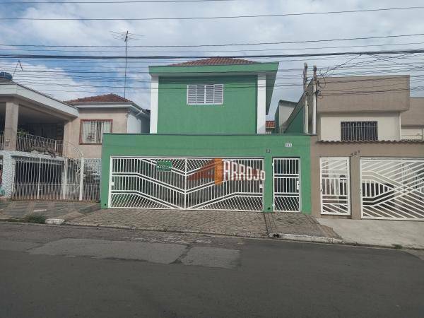 Sobrado à venda com 3 quartos, 193m² - Foto 1