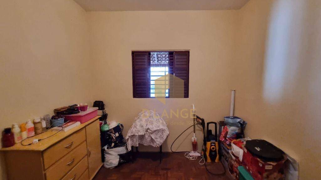 Casa à venda com 3 quartos, 210m² - Foto 10