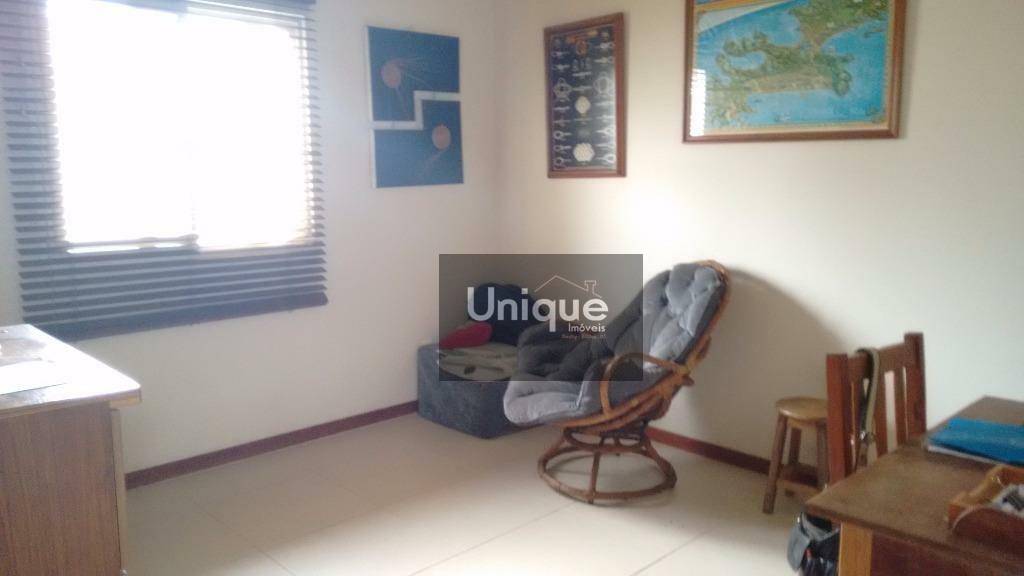 Casa à venda com 4 quartos, 360m² - Foto 12