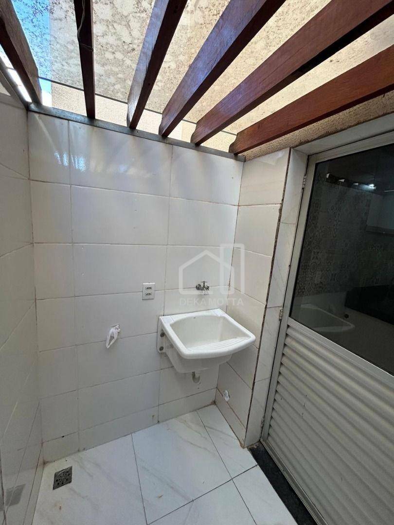 Apartamento à venda com 2 quartos, 58m² - Foto 6