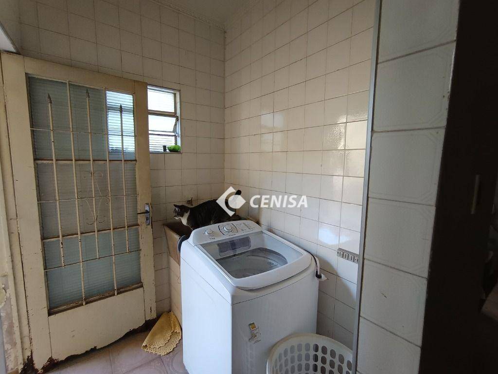 Casa à venda com 5 quartos, 210m² - Foto 20