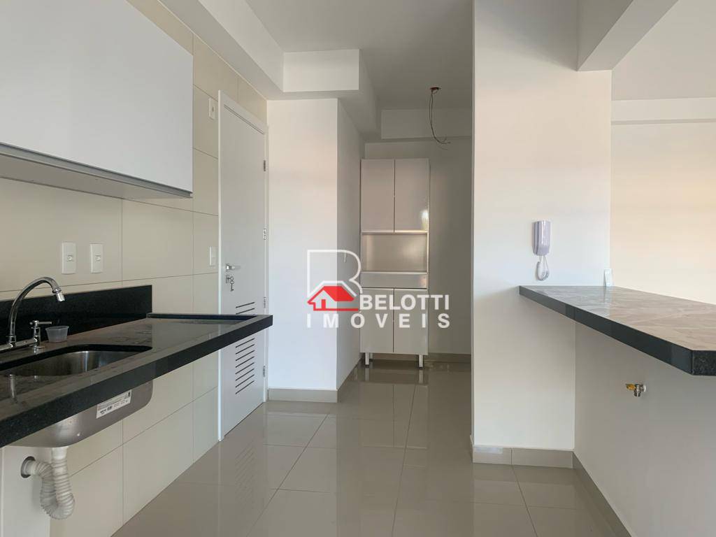 Apartamento para alugar com 4 quartos, 151m² - Foto 1