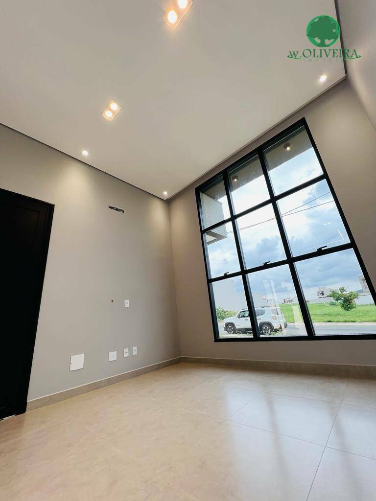 Casa de Condomínio à venda com 3 quartos, 193m² - Foto 4