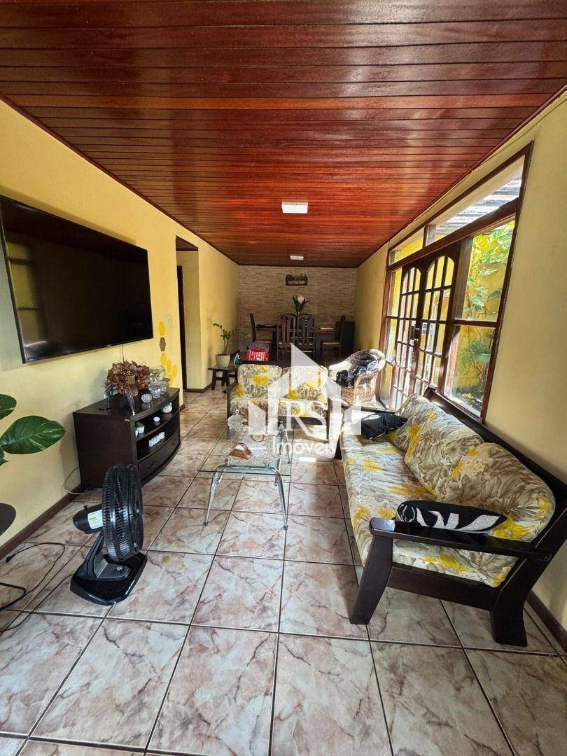 Casa à venda com 2 quartos, 150m² - Foto 12