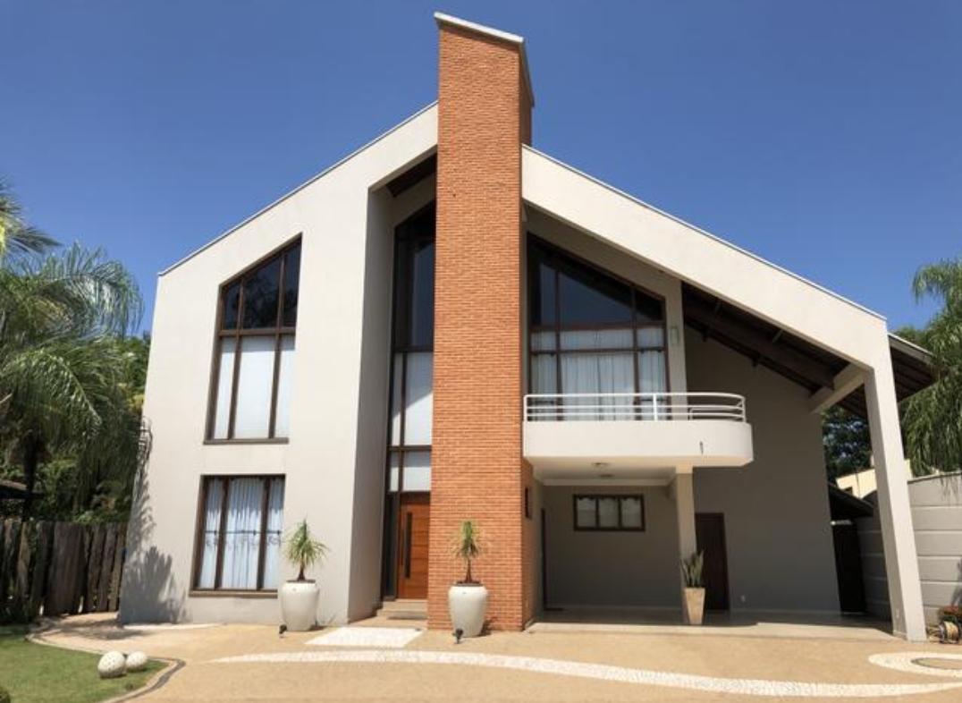 Casa de Condomínio à venda com 4 quartos, 400m² - Foto 2