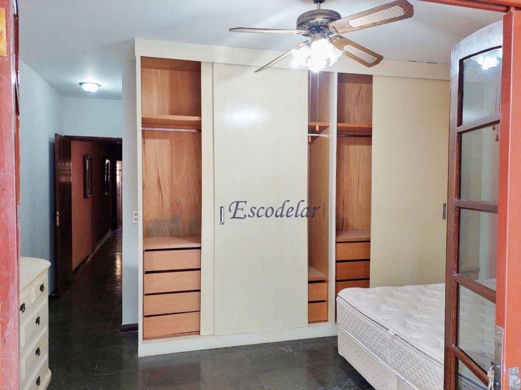 Sobrado à venda com 3 quartos, 240m² - Foto 20