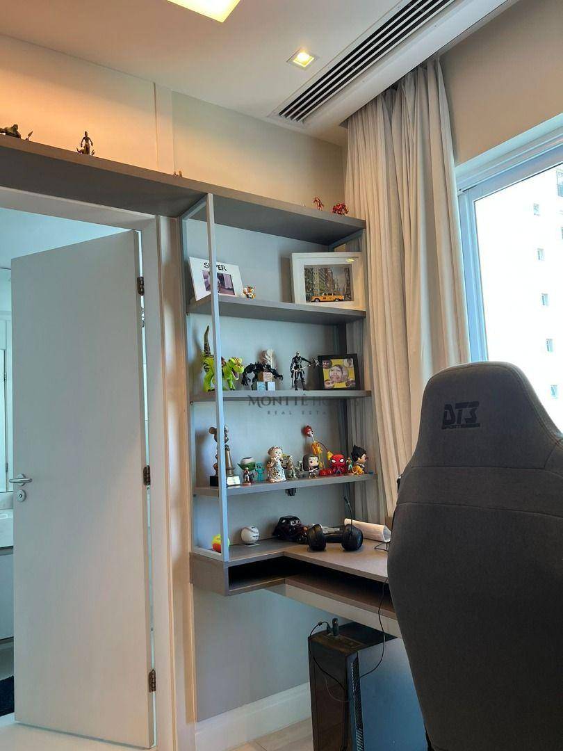 Apartamento à venda com 4 quartos, 269m² - Foto 23