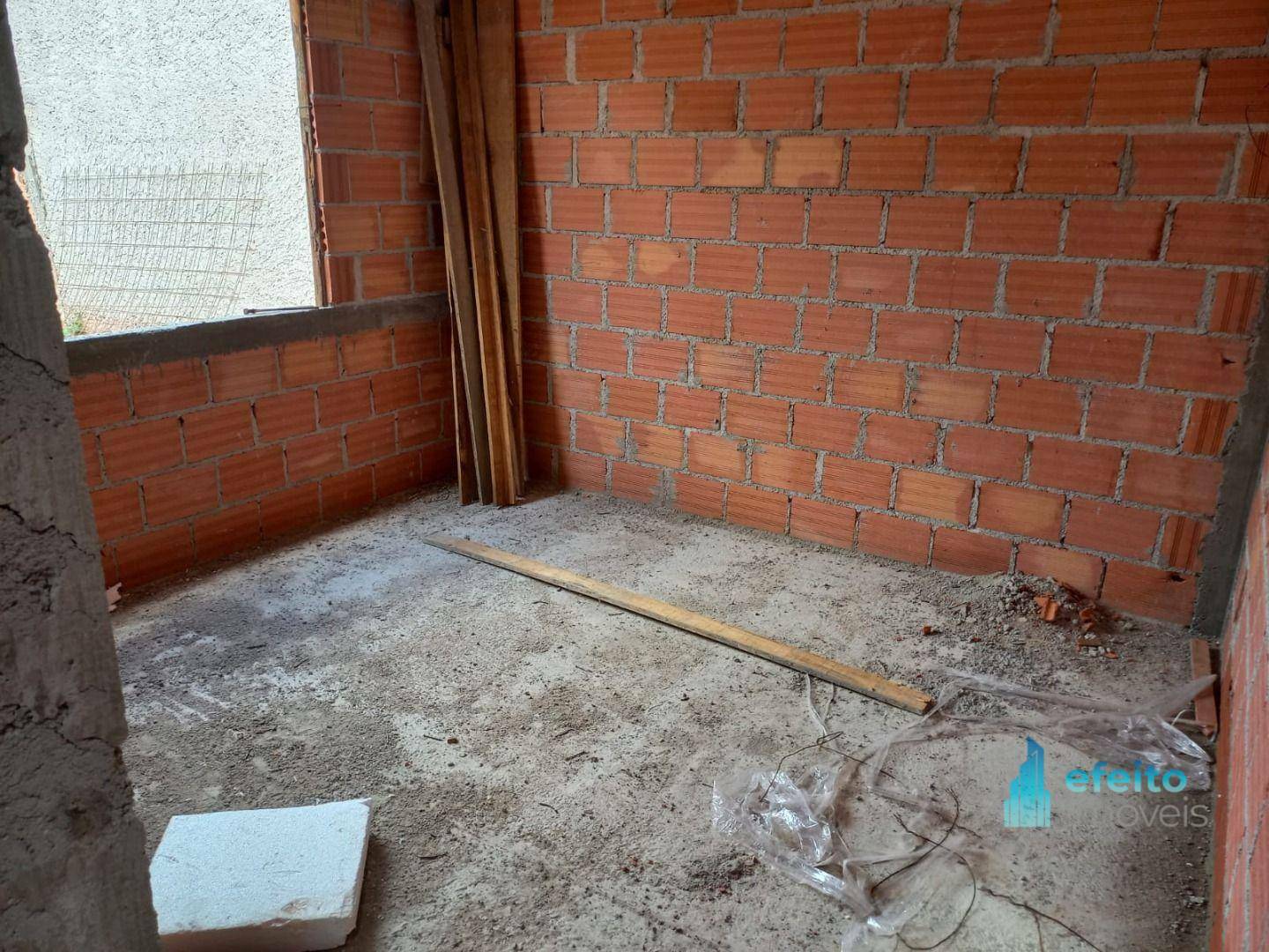 Casa à venda com 3 quartos, 80m² - Foto 7