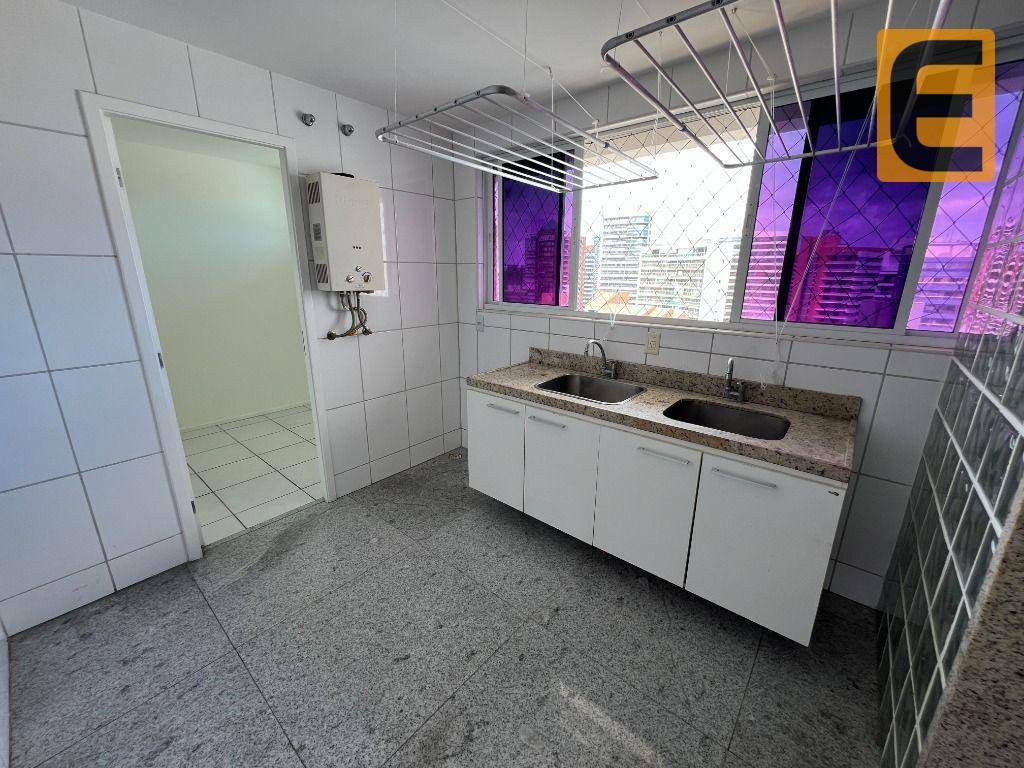 Apartamento à venda com 3 quartos, 260m² - Foto 31