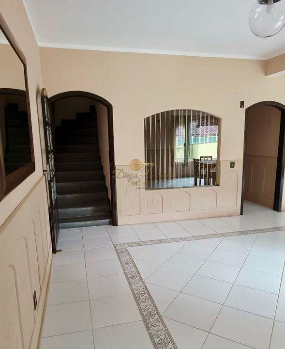 Casa à venda com 4 quartos, 360m² - Foto 35