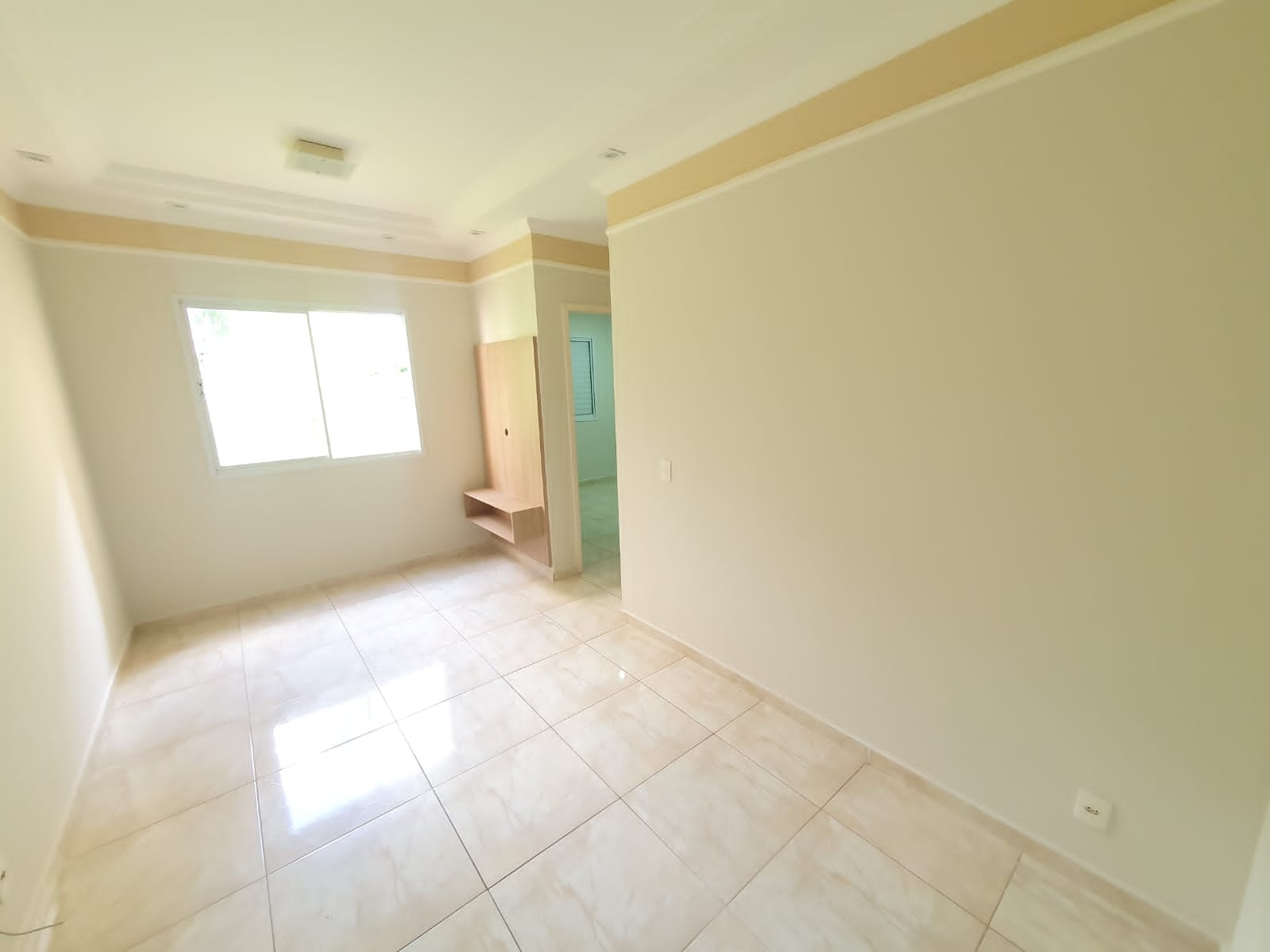 Apartamento à venda com 2 quartos, 65m² - Foto 4