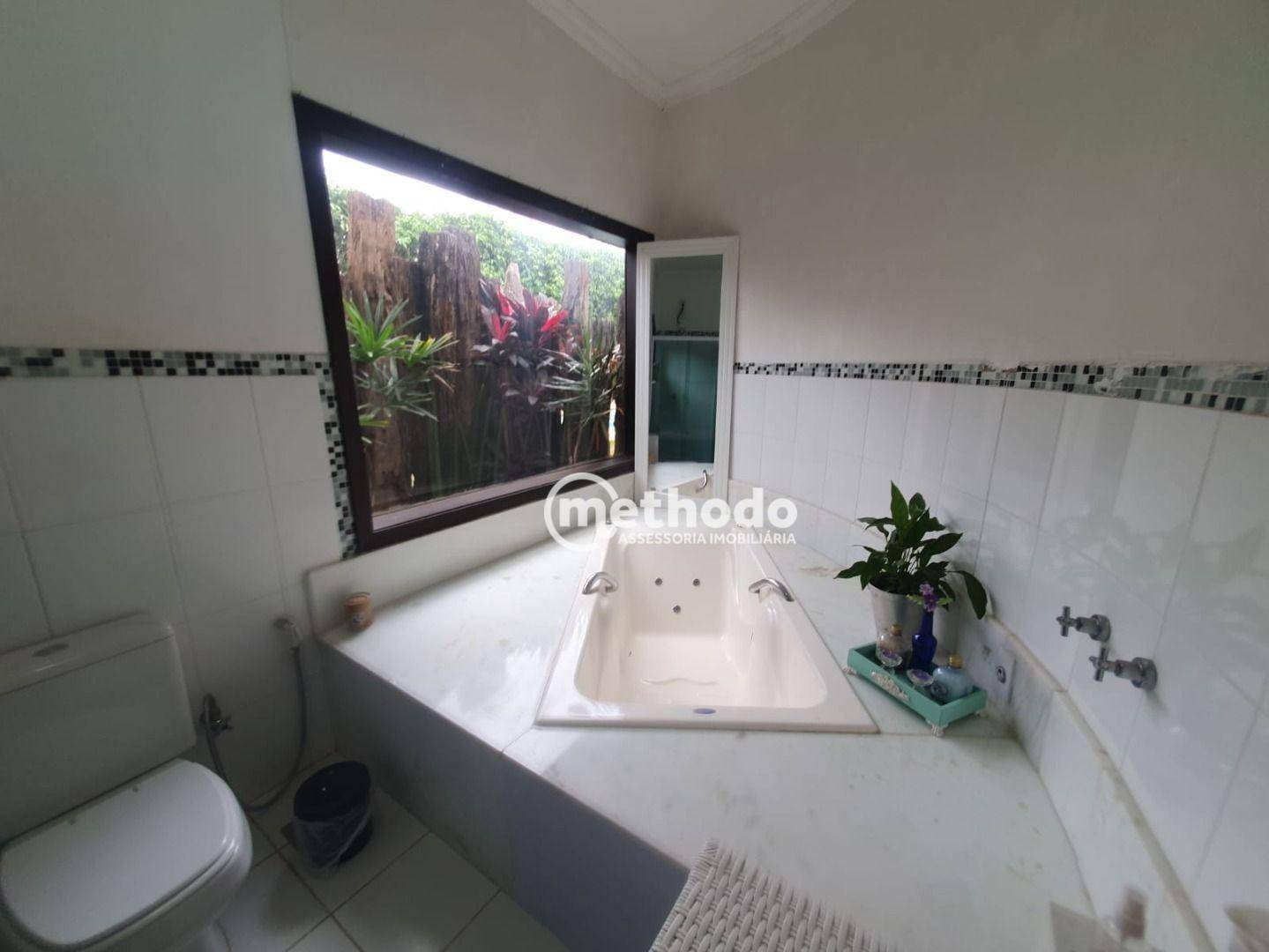 Casa de Condomínio à venda com 3 quartos, 360m² - Foto 39