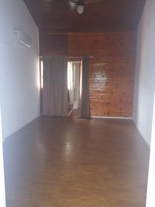 Casa à venda com 3 quartos, 150m² - Foto 25