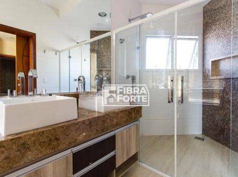 Casa de Condomínio para alugar com 4 quartos, 450m² - Foto 30