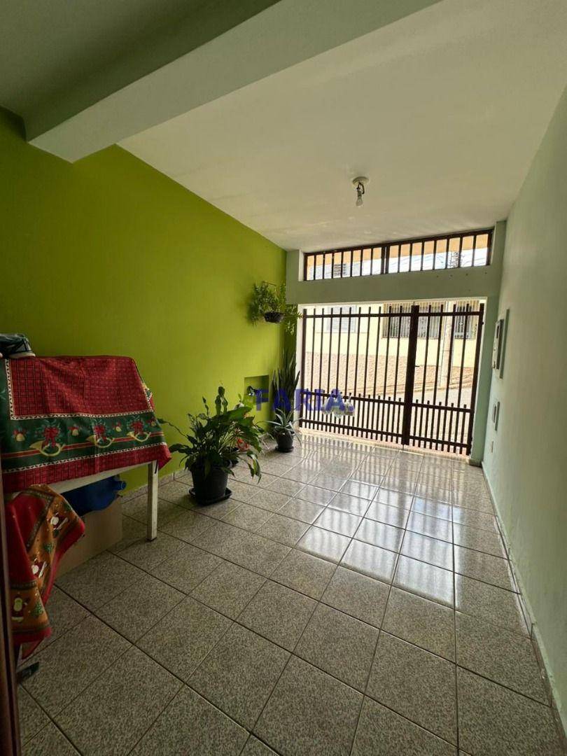 Casa, 2 quartos, 151 m² - Foto 1