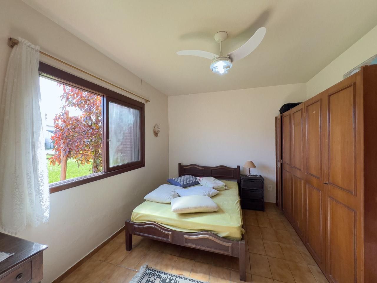 Casa à venda com 4 quartos, 190m² - Foto 14