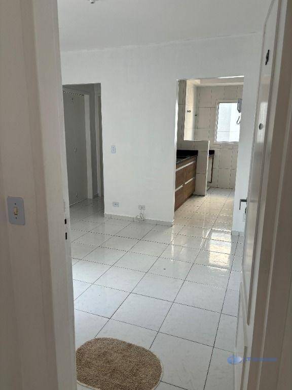 Apartamento para alugar com 2 quartos, 54m² - Foto 7